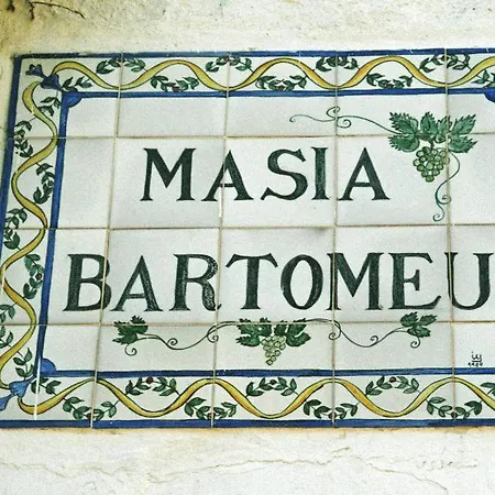 Masia Bartomeu Rural House Between Vineyards 2km From The Holiday home *